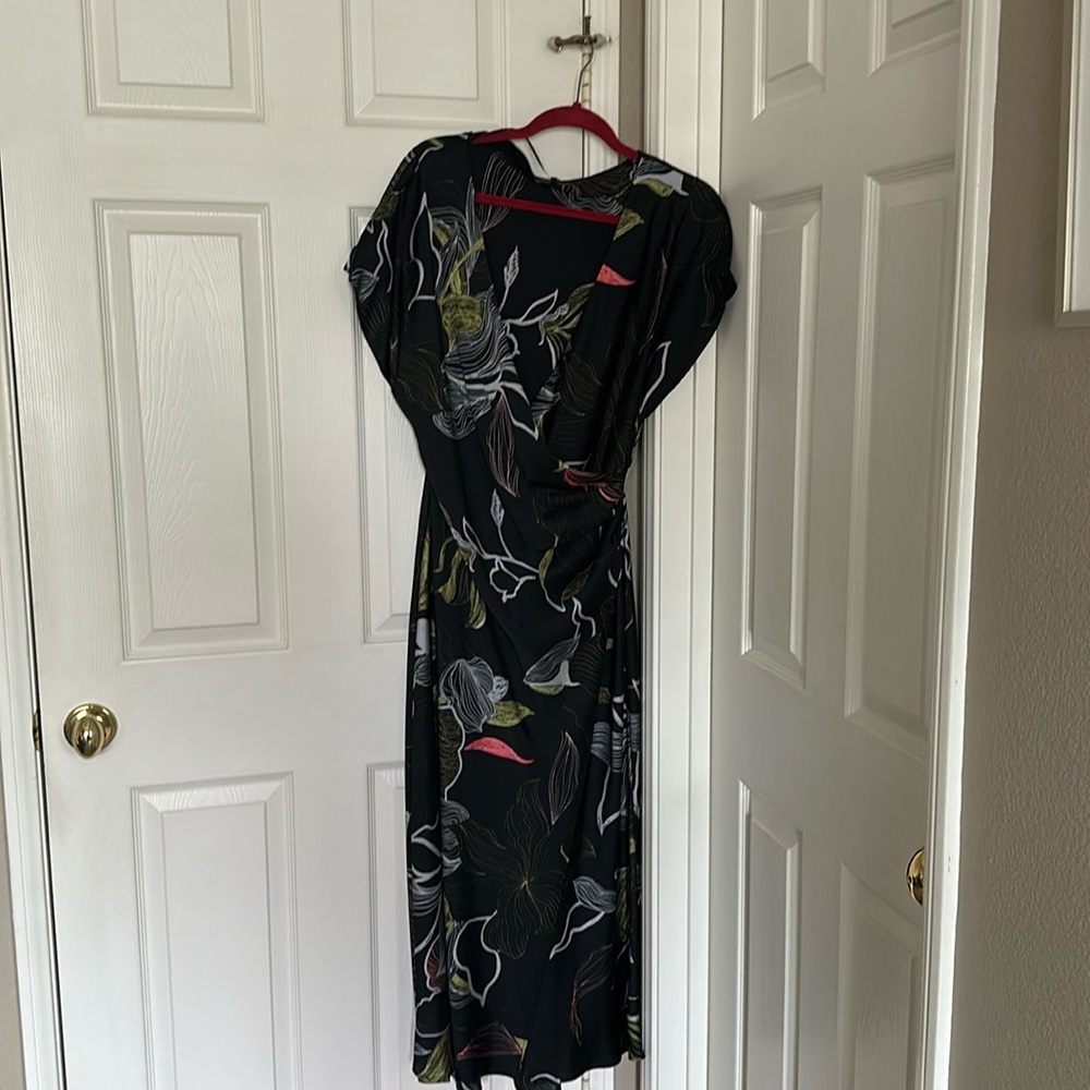 Zara dress, size XL
made in Morocco
New with tag